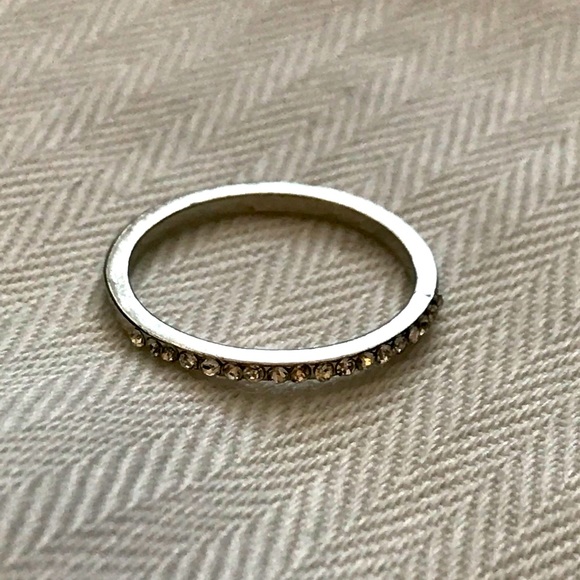 Rhinestone ring - Picture 1 of 2